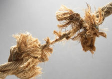 a stretched fray rope