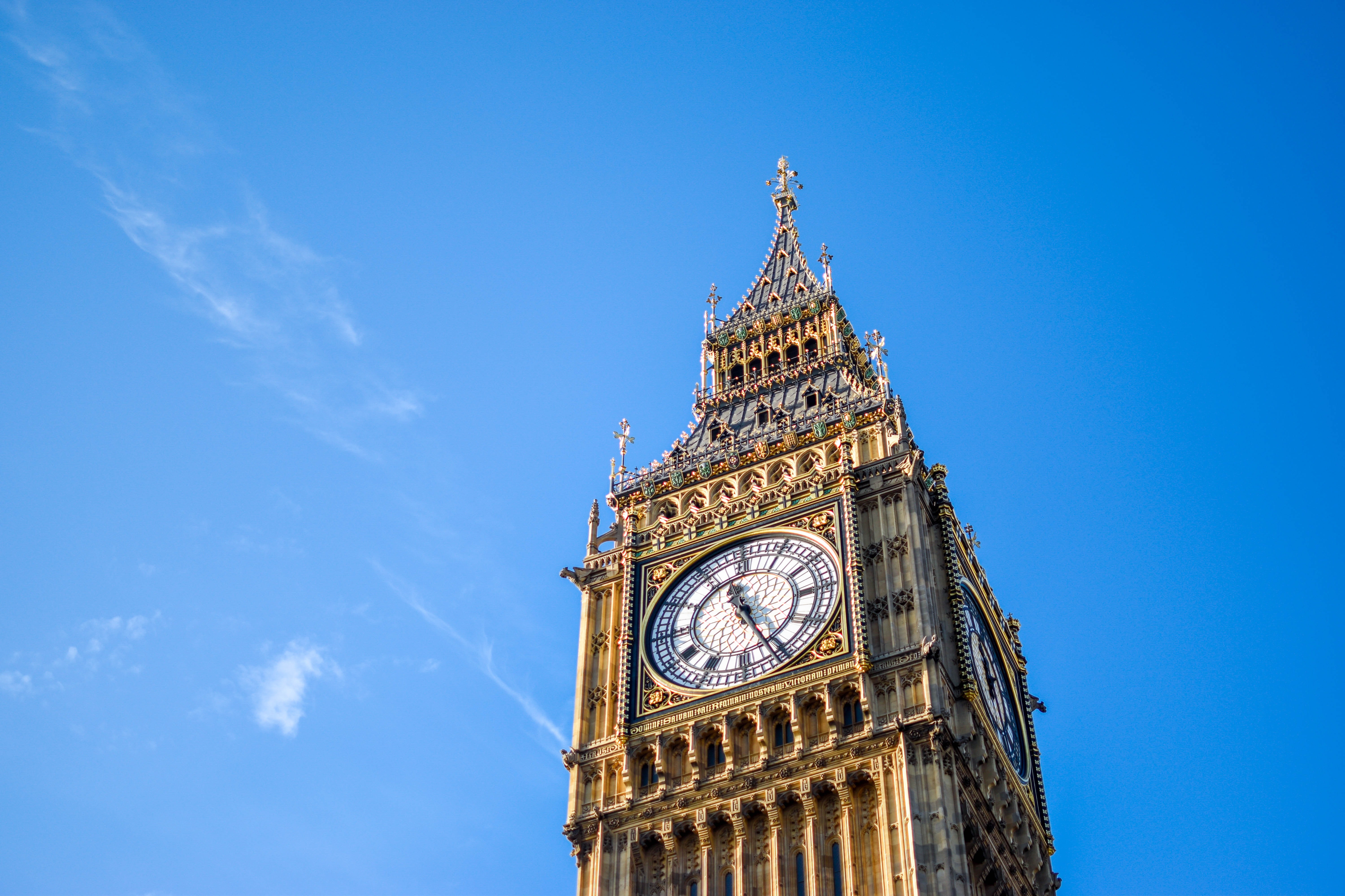 Big ben blue sky